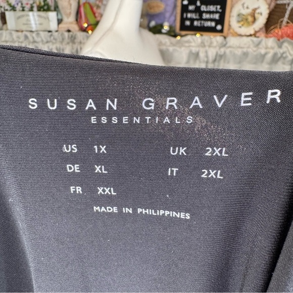 Susan Graver Gray Relaxed Blouse Size 1X - Picture 5 of 6